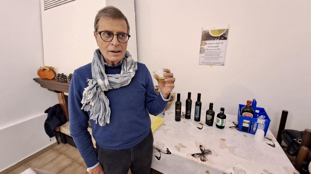 L'olio nuovo in degustazione a Orsogna, presso il convento francescano SS. Annunziata